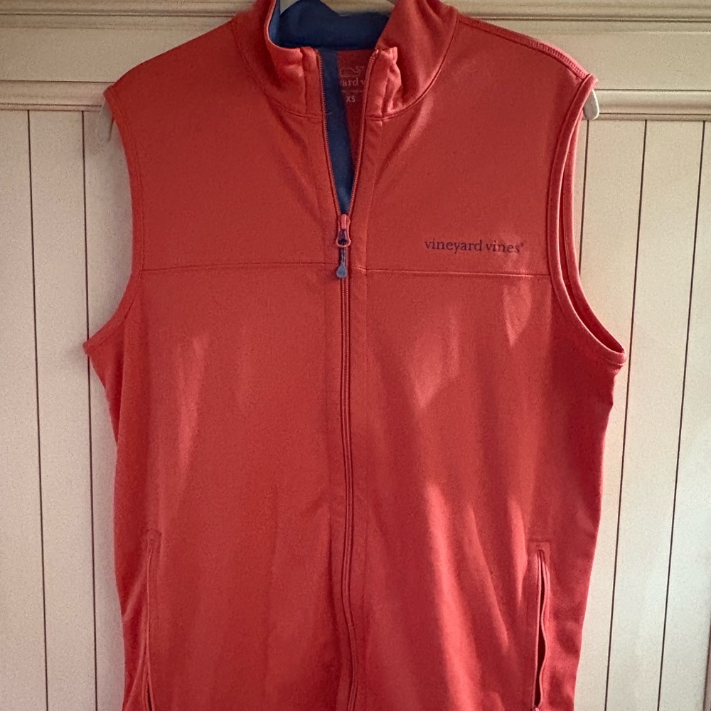 Vineyard Vines Red Sleeveless Vest
